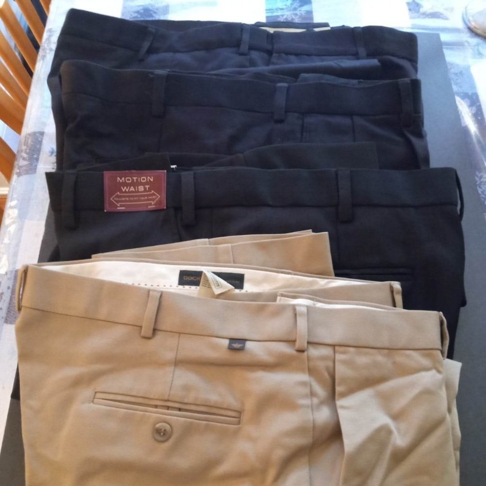 4 Pair Mens Dress Pants 40 x 32